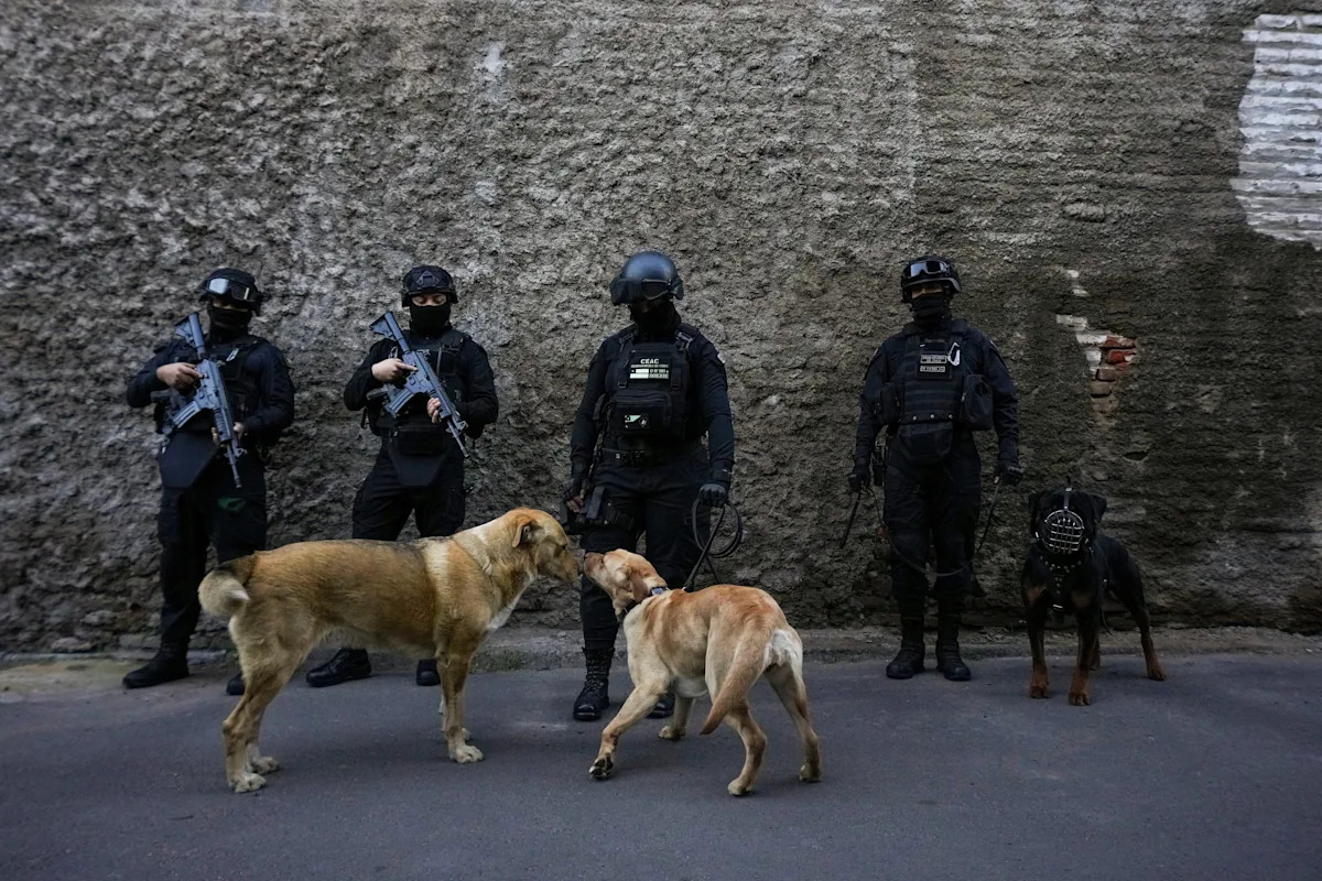 Chile inicia una campaña marcada por el orden en el