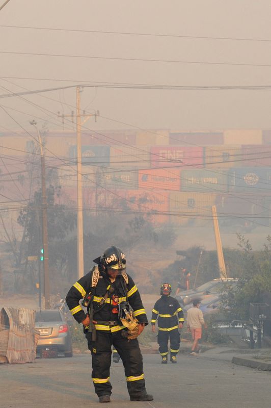 Al menos 19 muertos en chile por incendios forestales en