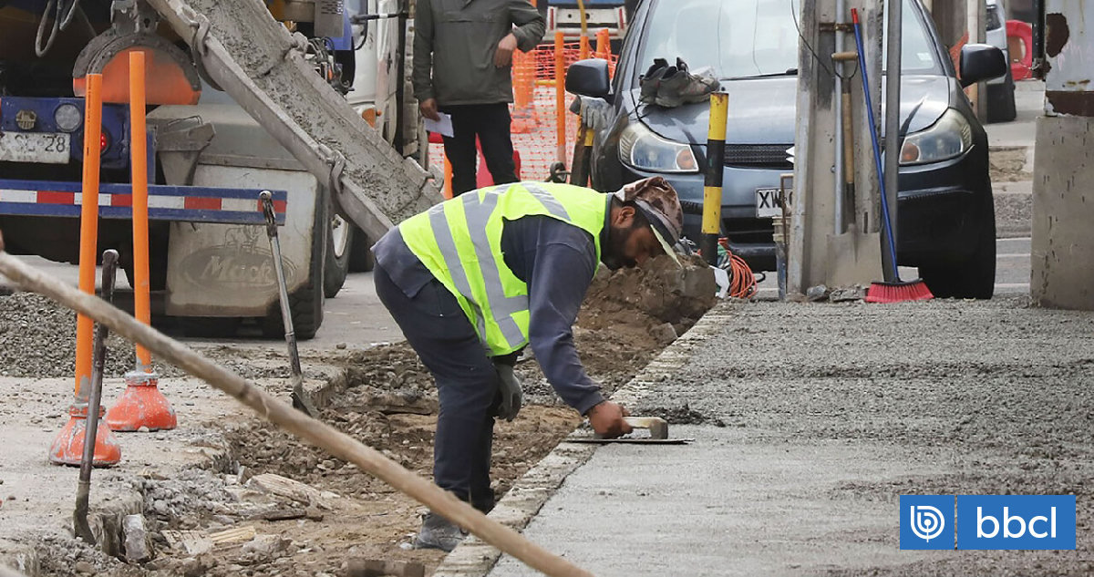 Desempleo en chile bajó al 8,0% y en la rm